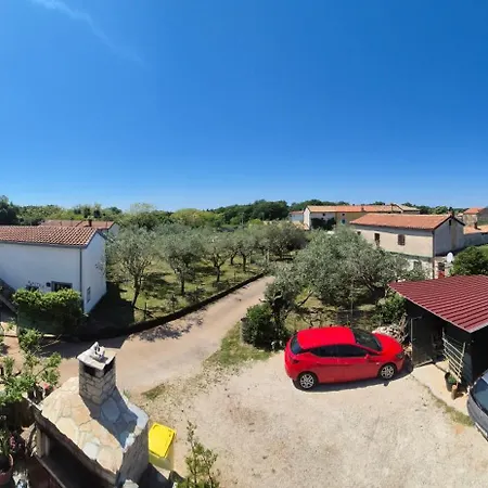 Apartment Nena *