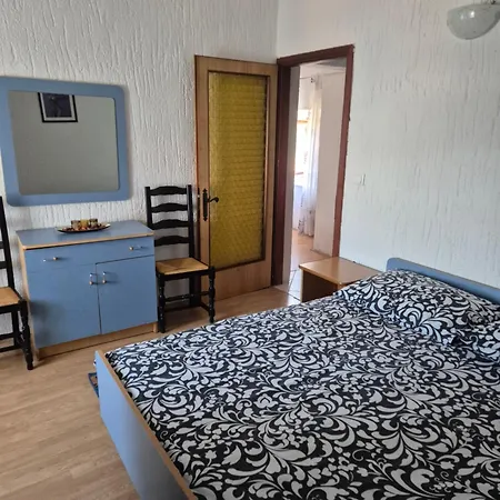 Nena Apartment *